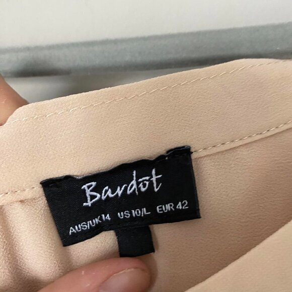 Bardot cream off the shoulder ruffle blouse - Picture 5 of 5